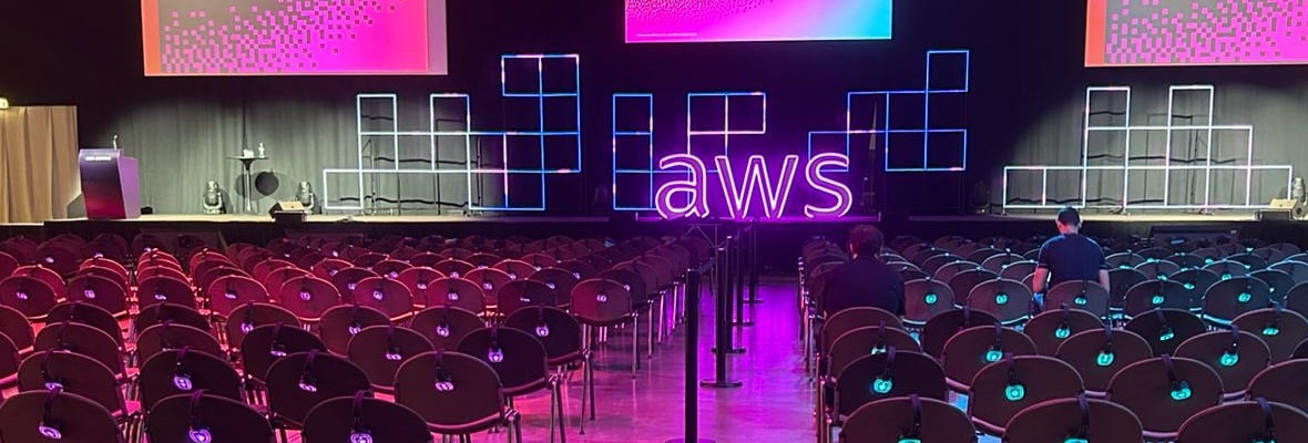 AWS Summit Milano - sistema audio RF e cuffie wireless Silentsystem a Fiera Milano Rho